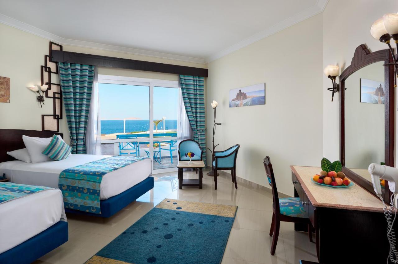 梦海滩度假村- 沙姆沙伊赫 外观 照片 A room at the hotel