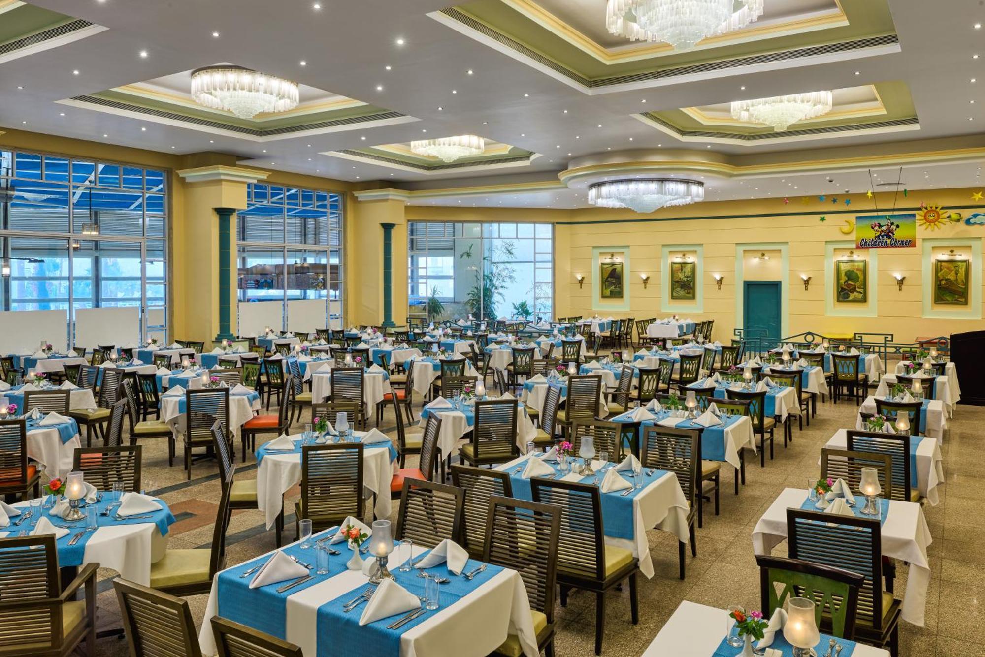 梦海滩度假村- 沙姆沙伊赫 外观 照片 The restaurant at the hotel